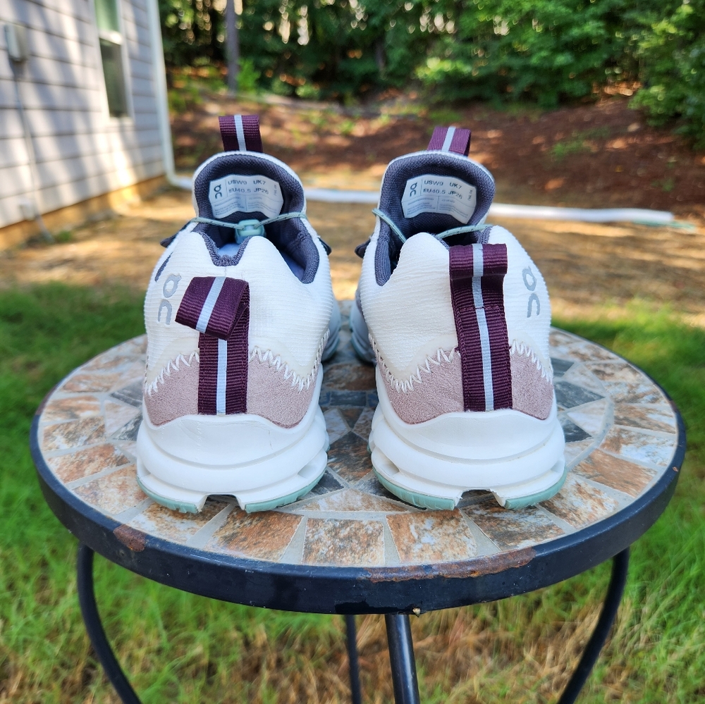 On Running White, Light Pink & Navy Athletic Shoes - Picture 6 of 12